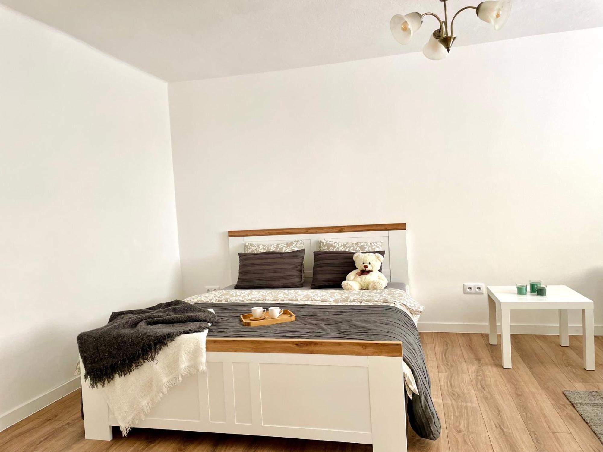 M.F. Apartment Znojmo Bagian luar foto