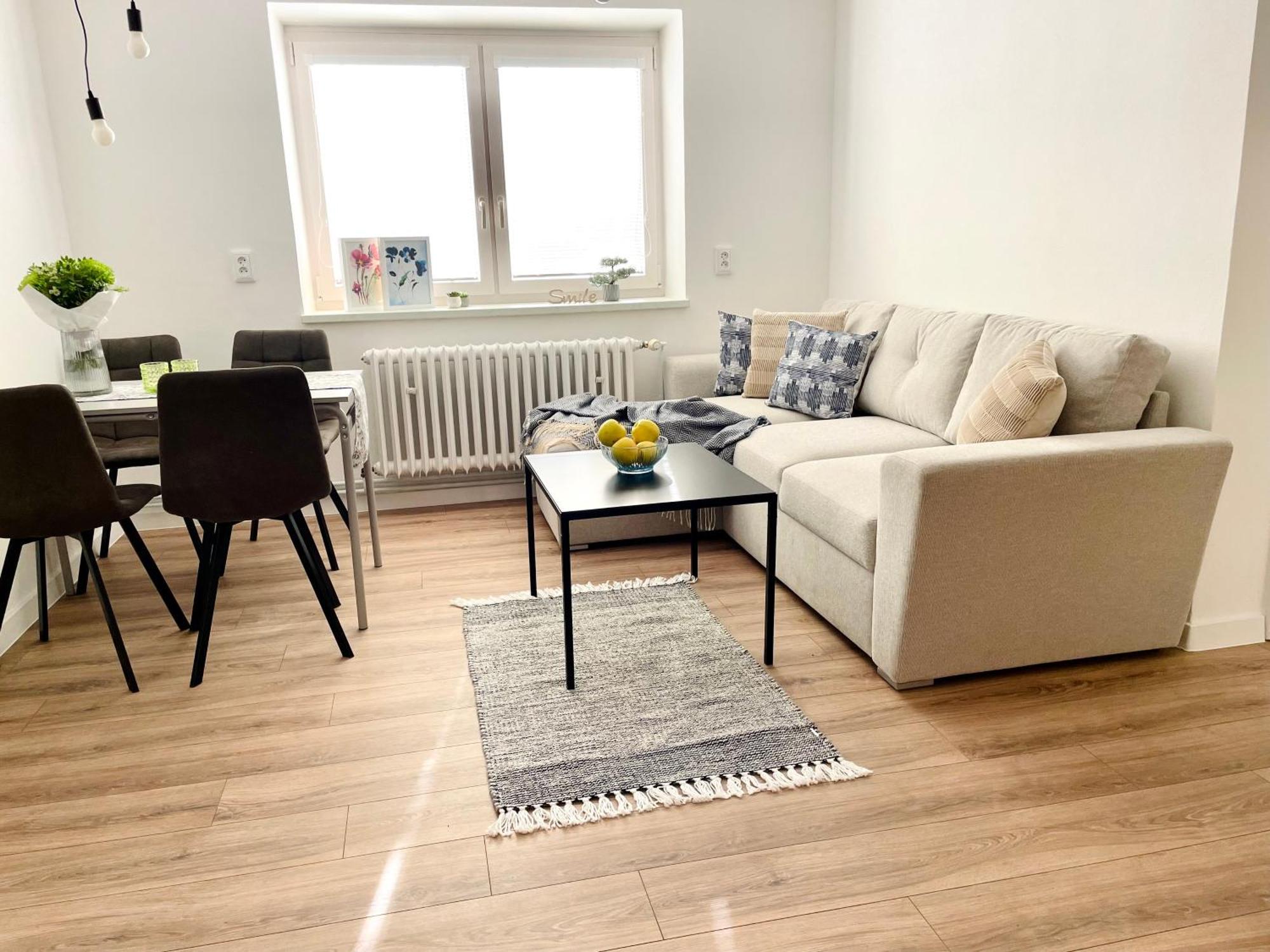 M.F. Apartment Znojmo Bagian luar foto
