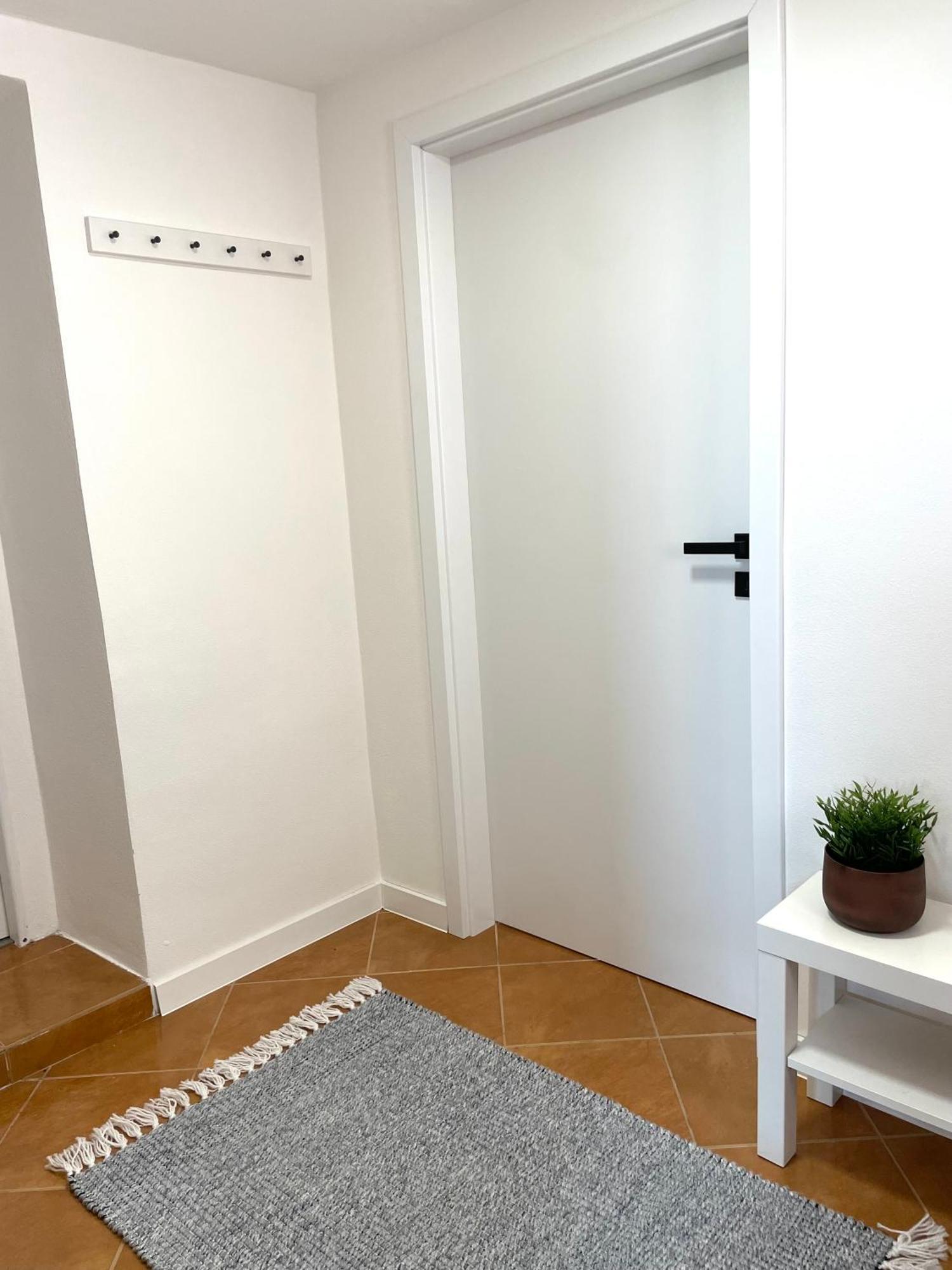 M.F. Apartment Znojmo Bagian luar foto