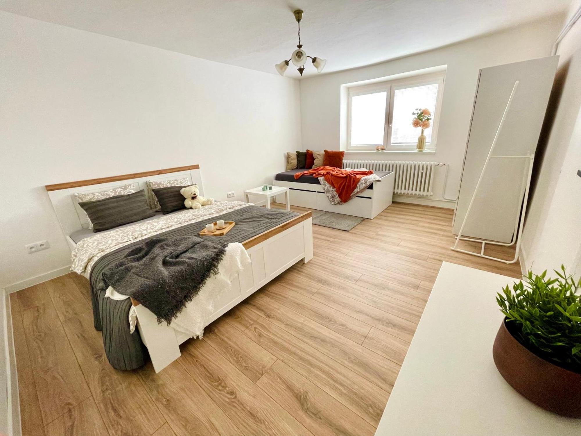 M.F. Apartment Znojmo Bagian luar foto